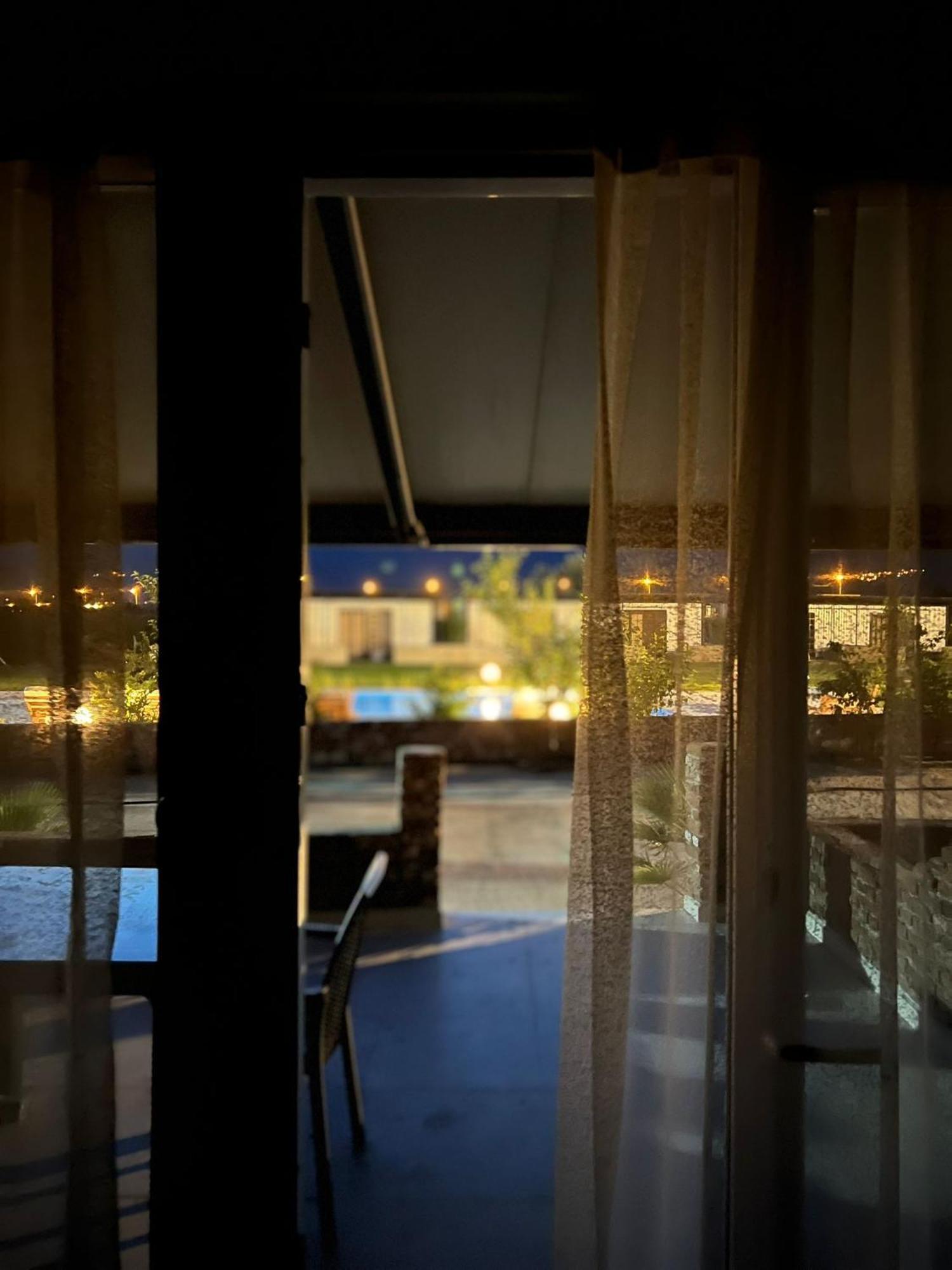 Casa Mora Aparthotel Edremit  Exterior photo